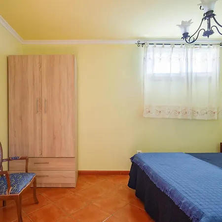 Con Jardin En Un Chale Lägenhet *