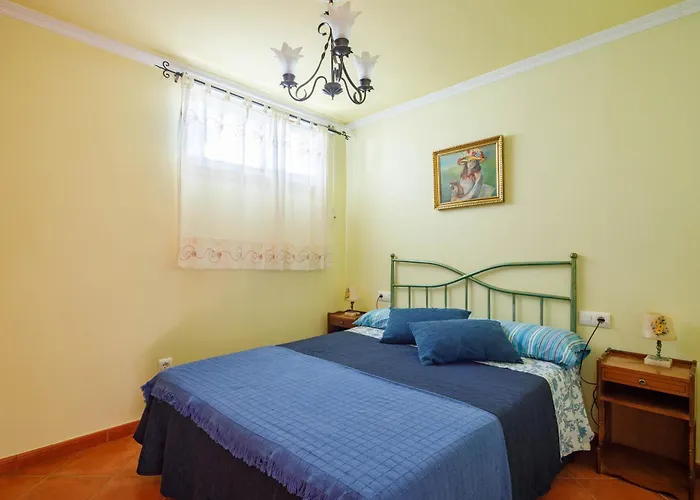 Con Jardin En Un Chale Apartment